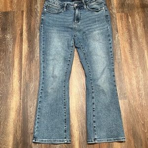 Judy Blue cropped bootcut jeans
